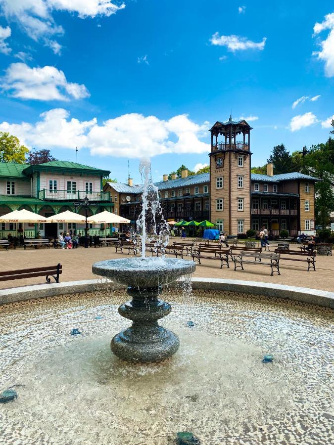 Amelia Zdroj Medical & Spa Iwonicz-Zdrój Exteriér fotografie